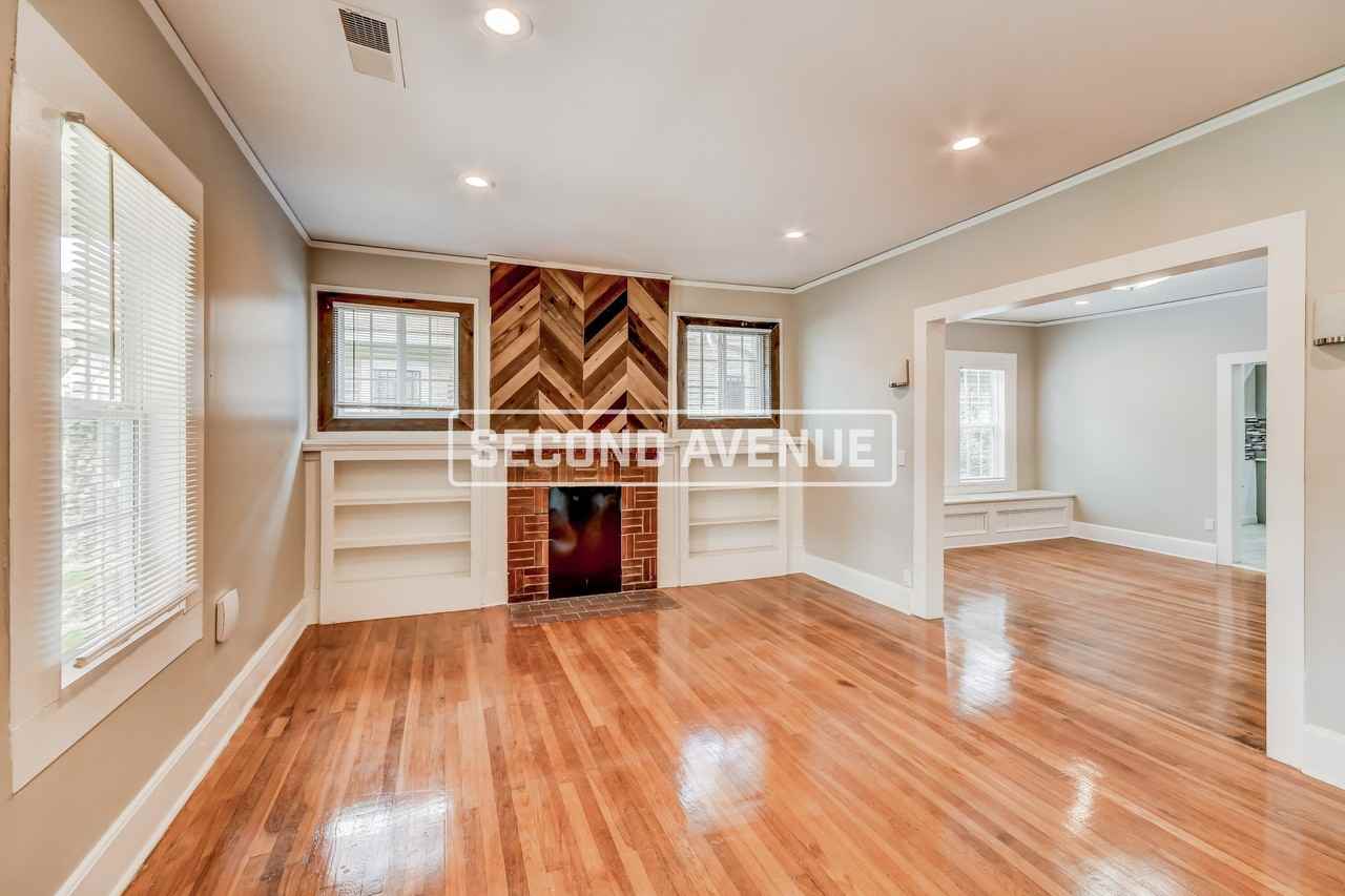 470 Valley Rd - Photo 2 of 15