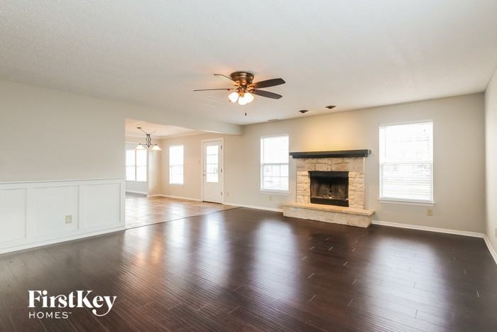 5647 Hare Dr - Photo 2 of 16