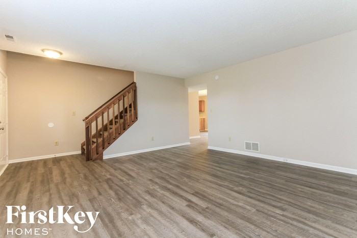 6006 Jackie Ln - Photo 2 of 15