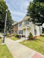 featured image of 218 Colonnade St #1