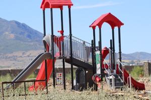 featured image of 539 W 1810 N #21