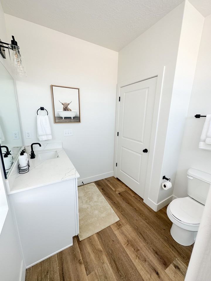 539 W 1810 N #21 - Photo 7 of 42