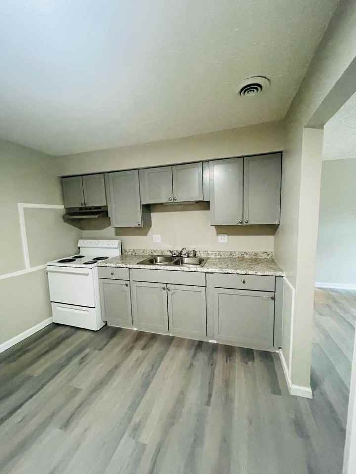 Candlewood Trl #626C - Photo 3 of 10