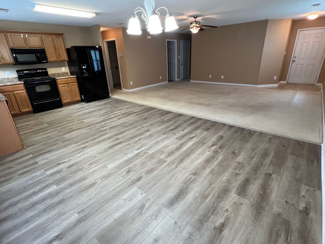 330 Kenneth Blvd Nw #1 - Photo 3 of 9
