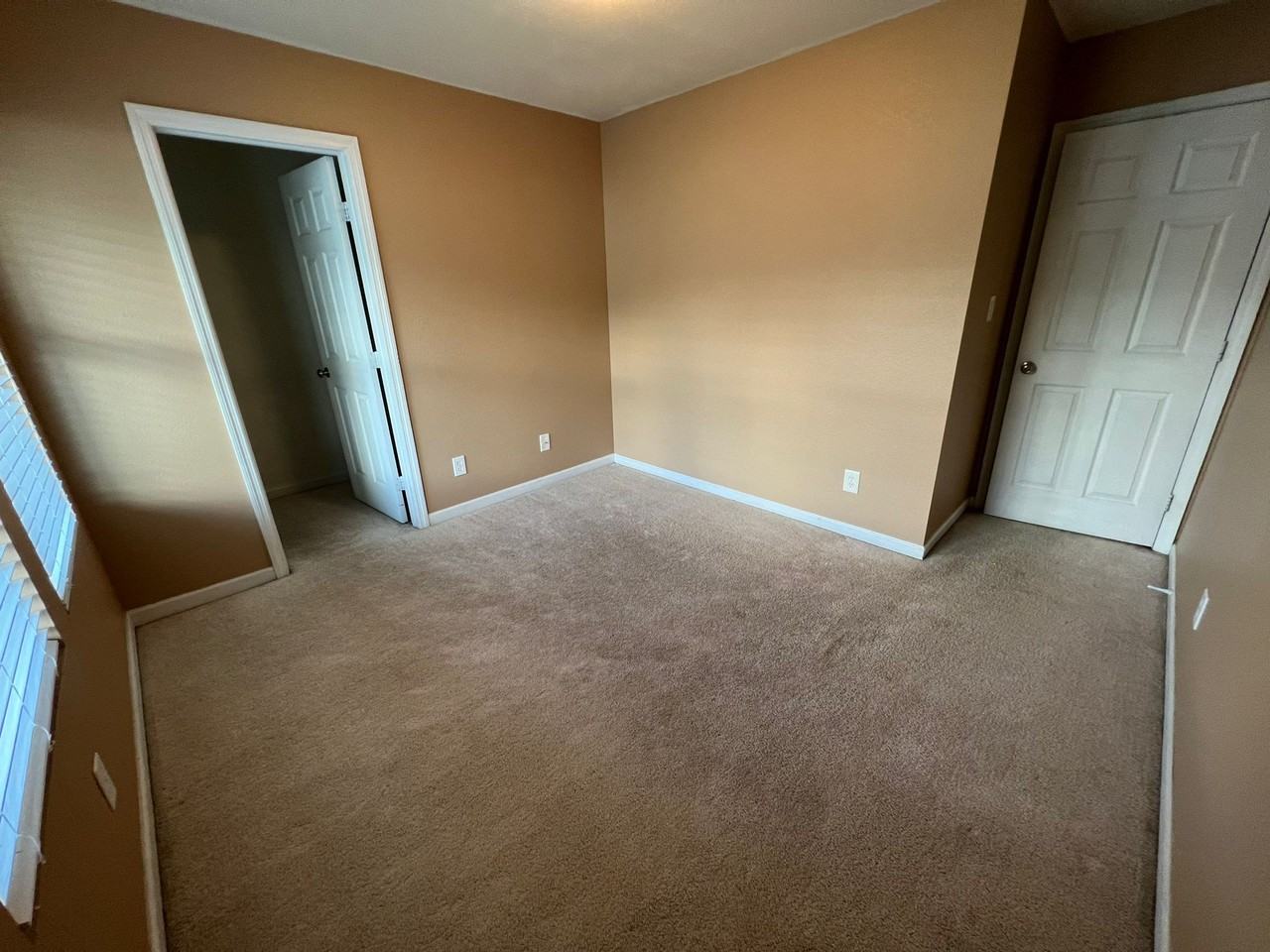 330 Kenneth Blvd Nw #1 - Photo 5 of 9