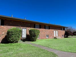 featured image of 2005 East Pawnee Road #4