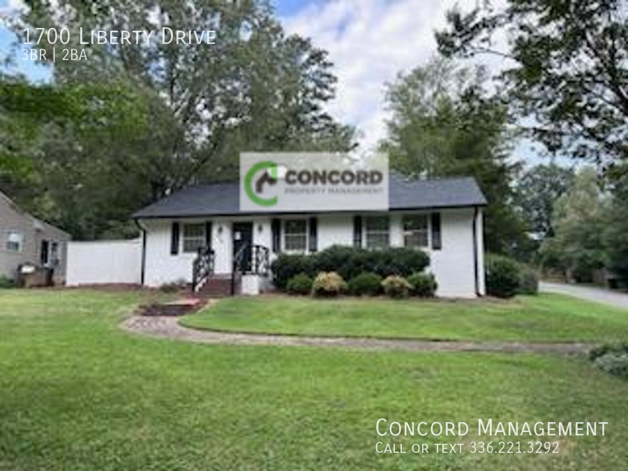 1700 Liberty Drive - Photo 2 of 27