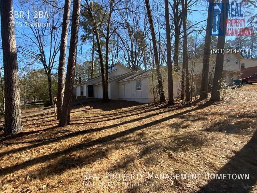 7705 Standish Rd - Photo 2 of 19