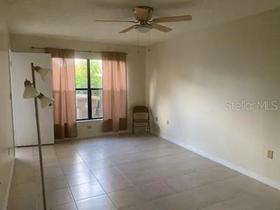 428 Hunter Cir #428 - Photo 3 of 10