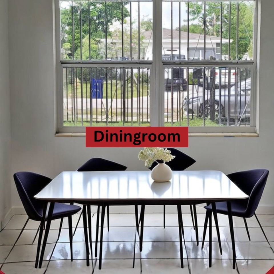 556 Nw 96th St #NA - Photo 3 of 8