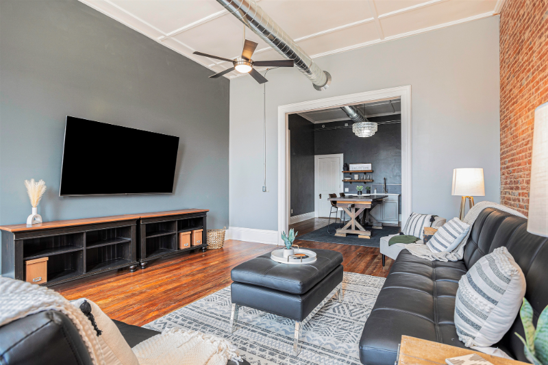 109 E Michigan Ave #1 - Photo 3 of 21