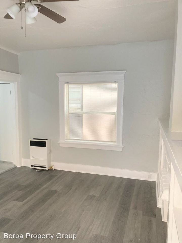 1495 Cedar Ave - Photo 3 of 6