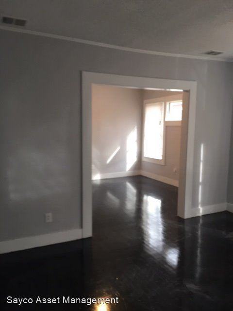 533 16th Pl Sw - Photo 2 of 12