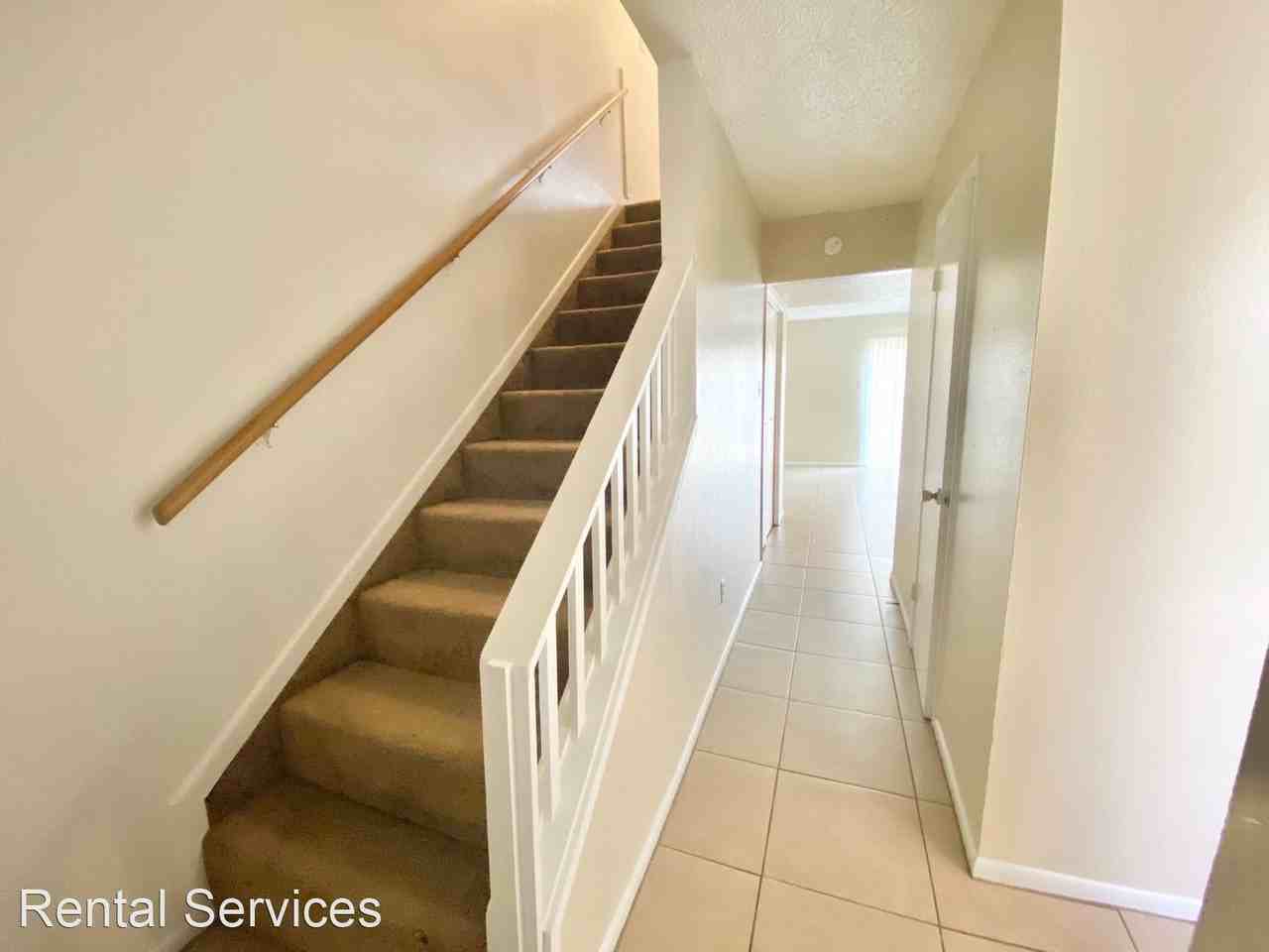 402 - 418 N 10th - Photo 2 of 11