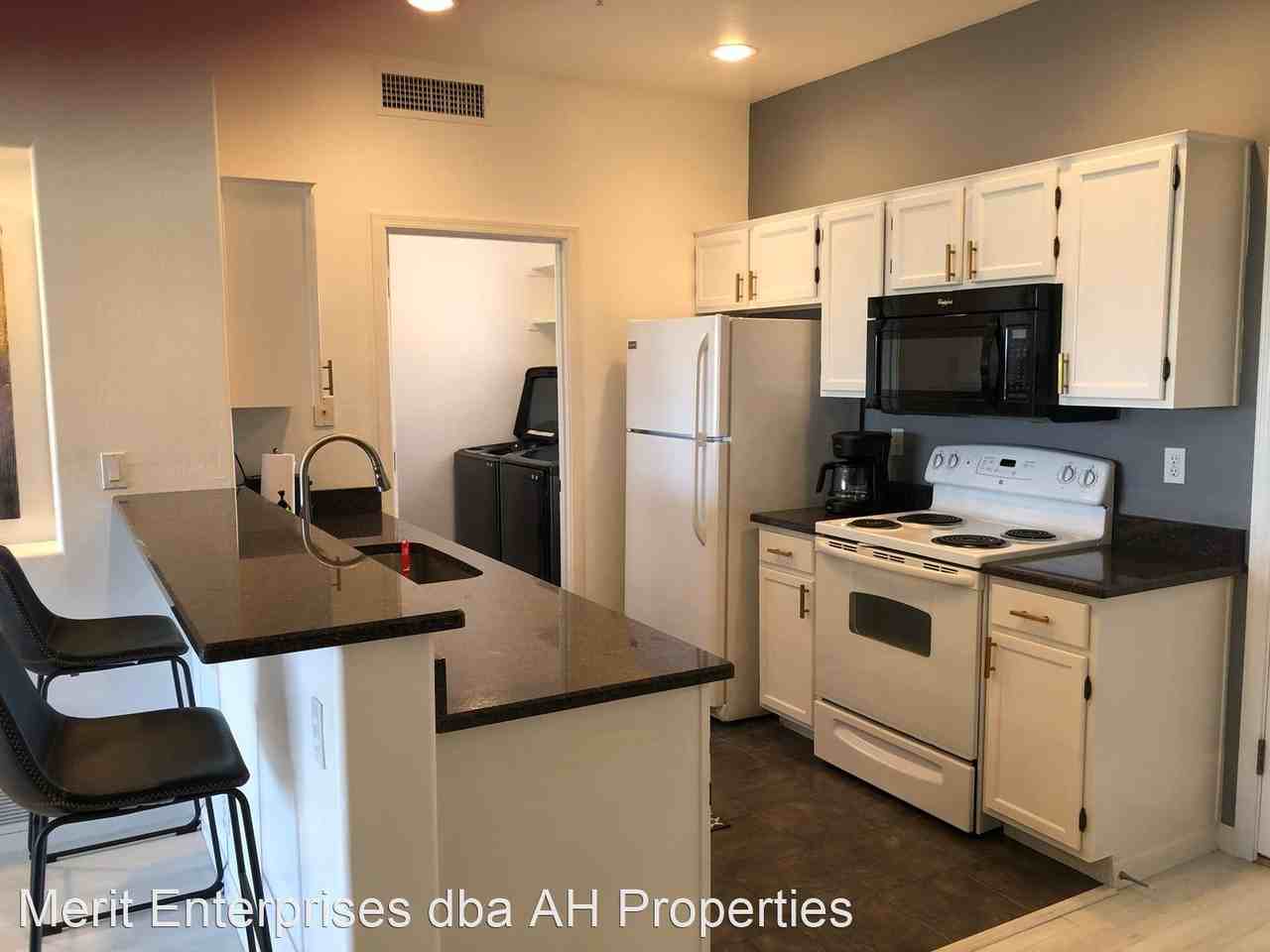 9253 N FIREBRICK DR - Photo 3 of 21