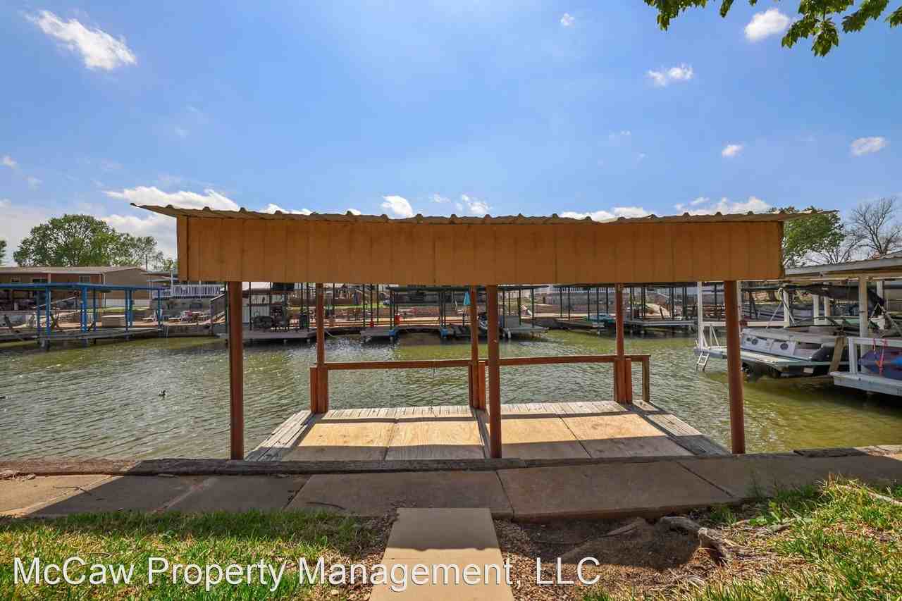 6516 Blue Water Ct - Photo 3 of 24