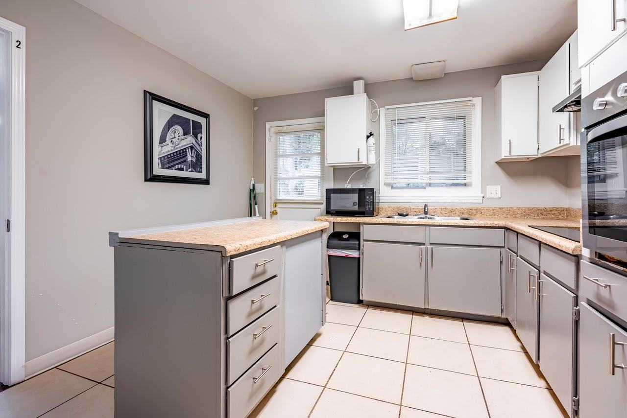 Glenrock Dr - Photo 5 of 19