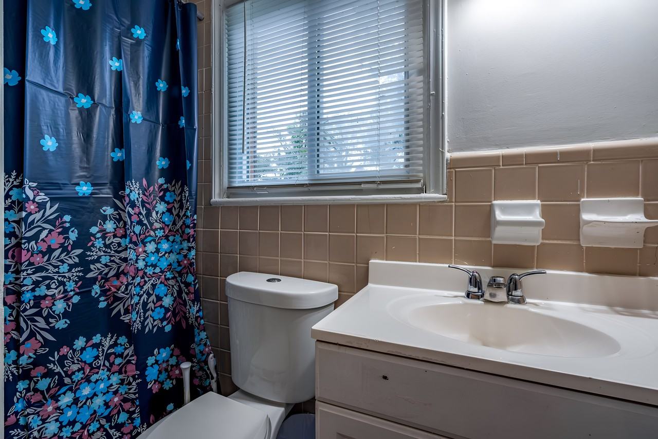 Glenrock Dr - Photo 7 of 19