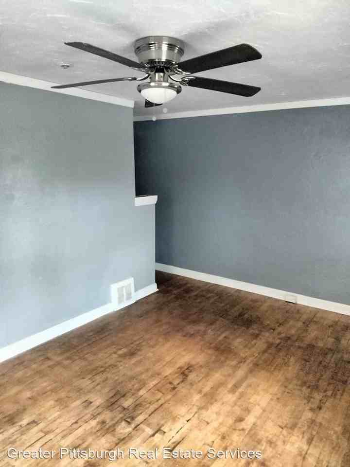 4362 Coleridge St - Photo 3 of 24