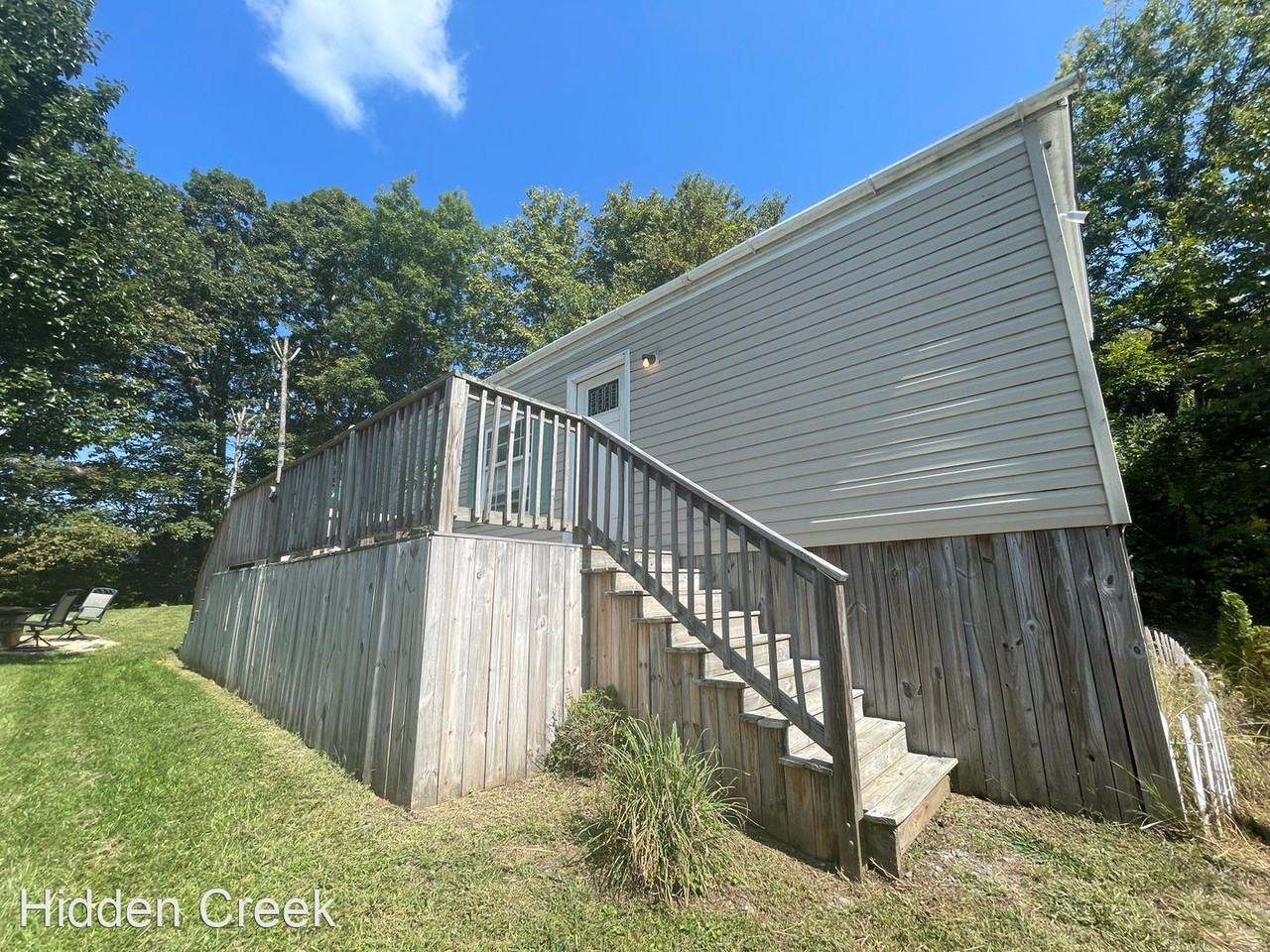 109 Blues Dr - Photo 3 of 40