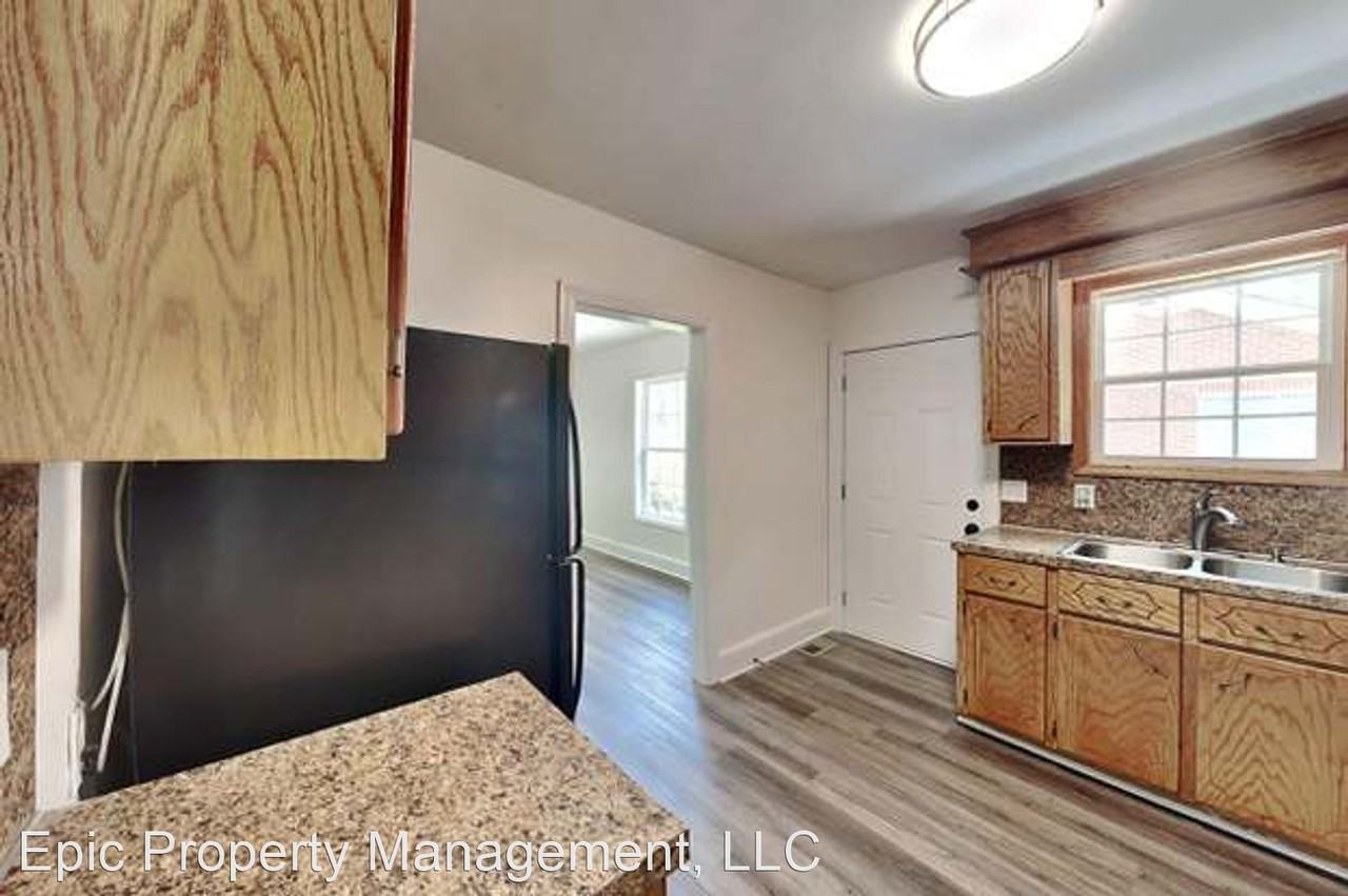 442 E Charlotte Ave - Photo 3 of 12