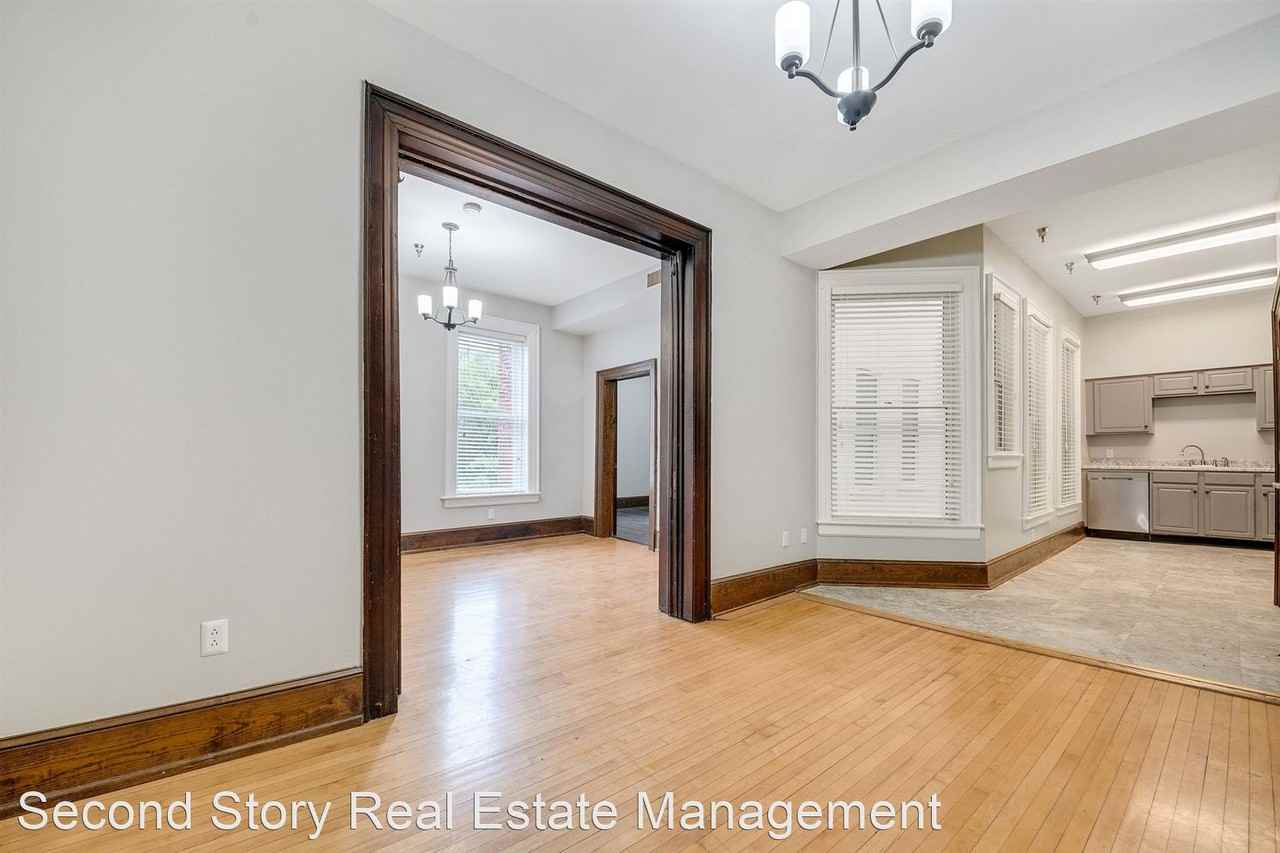 Fountain Plaza - Fitzgerald Apartments - Photo 2 of 50