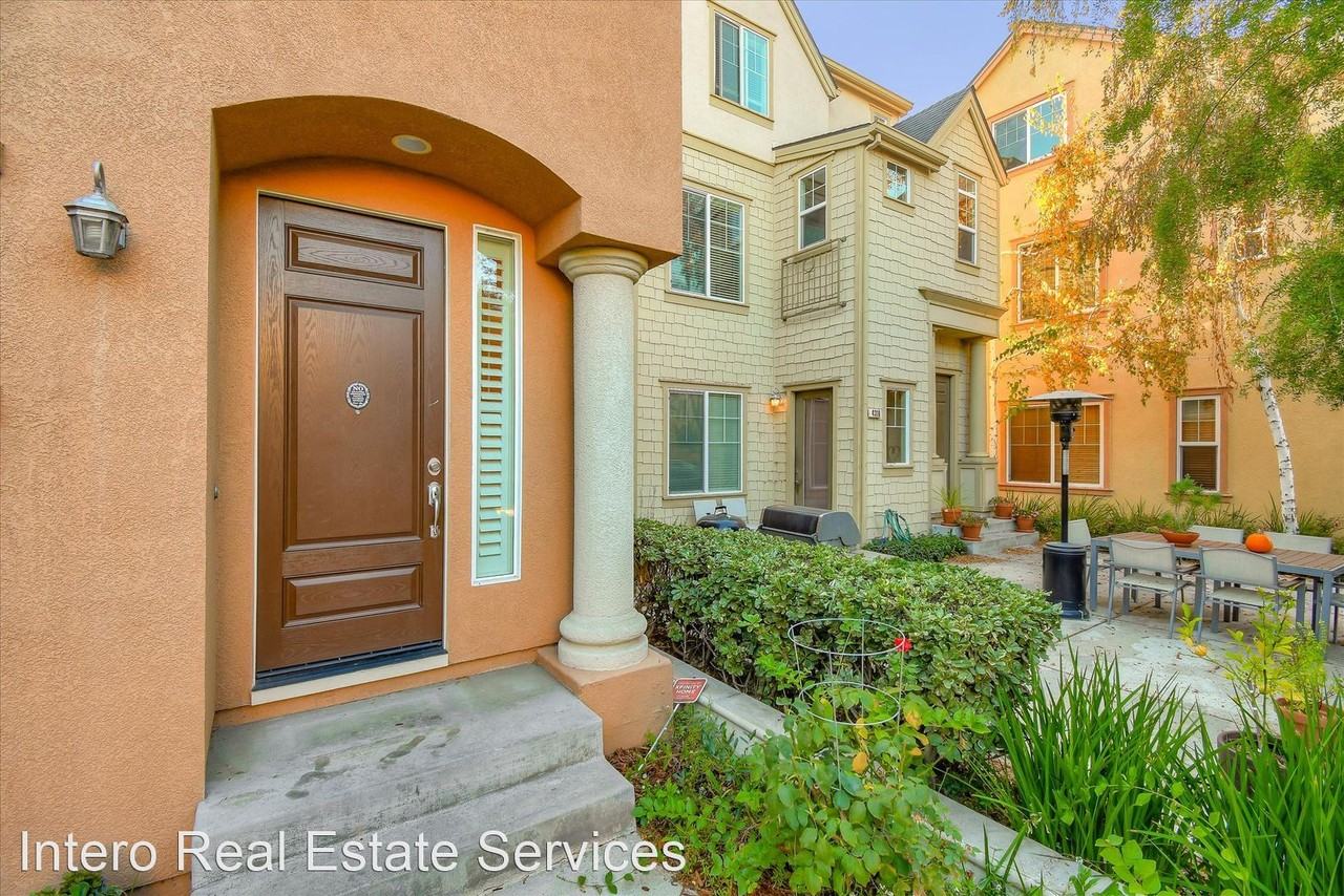 4302 Burdick Ln - Photo 2 of 41