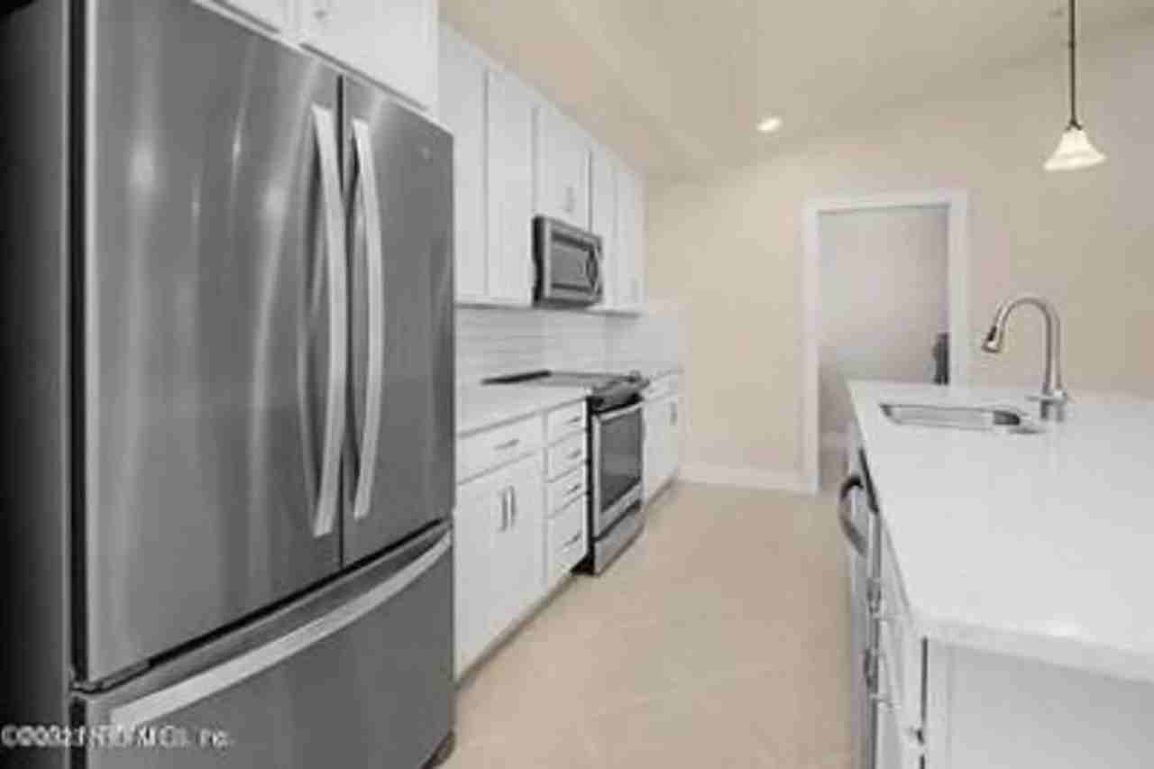 536 Orchard Pass Ave - Photo 2 of 26