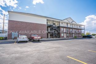 450 W Main St - Photo 1 of 1