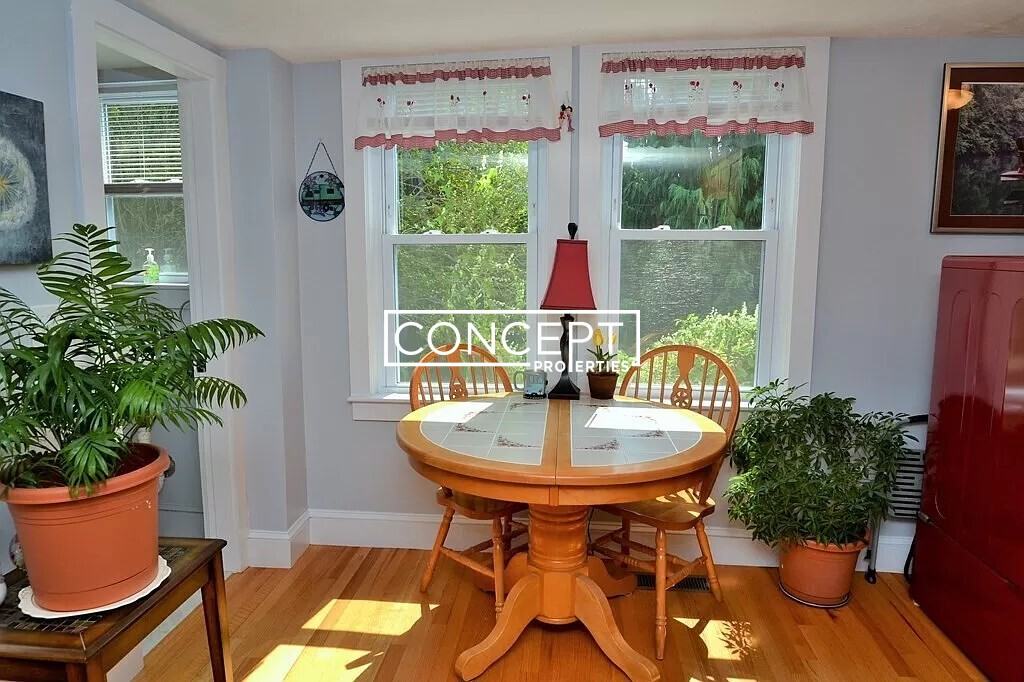 3 Roosevelt Ave #1 - Photo 6 of 15