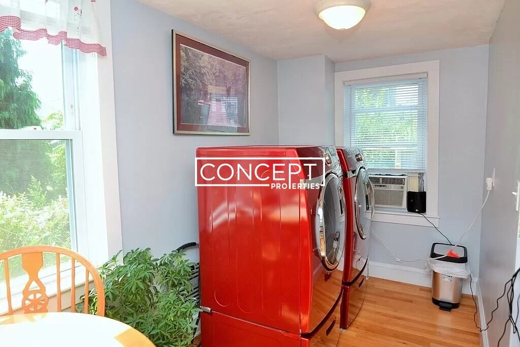 3 Roosevelt Ave #1 - Photo 7 of 15