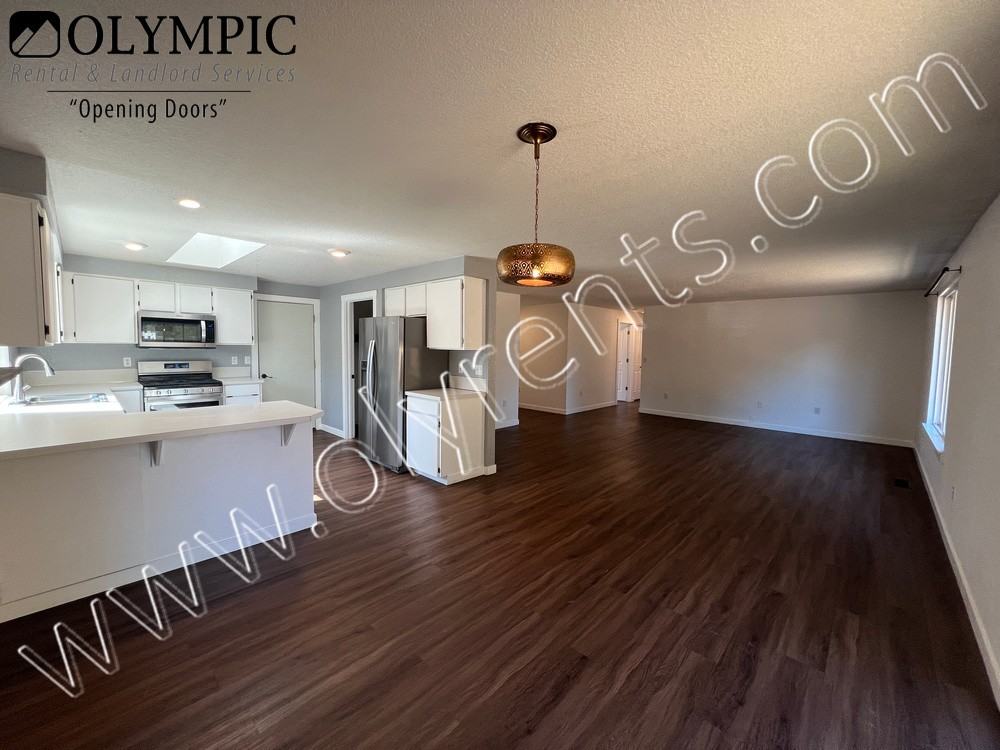 716 Kinwood Ct Se - Photo 7 of 23