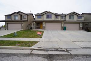 featured image of 1555 Ne