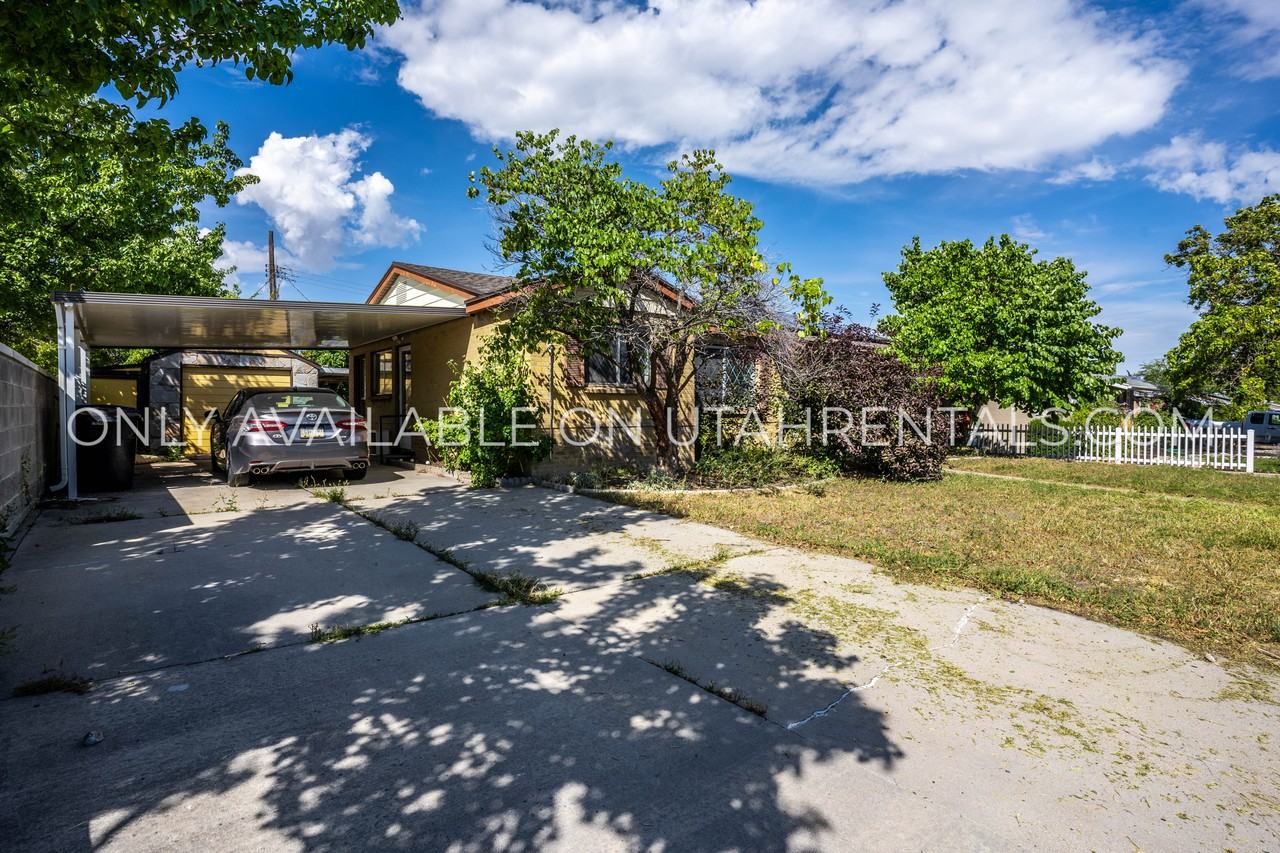 5380 Sw - Photo 3 of 17