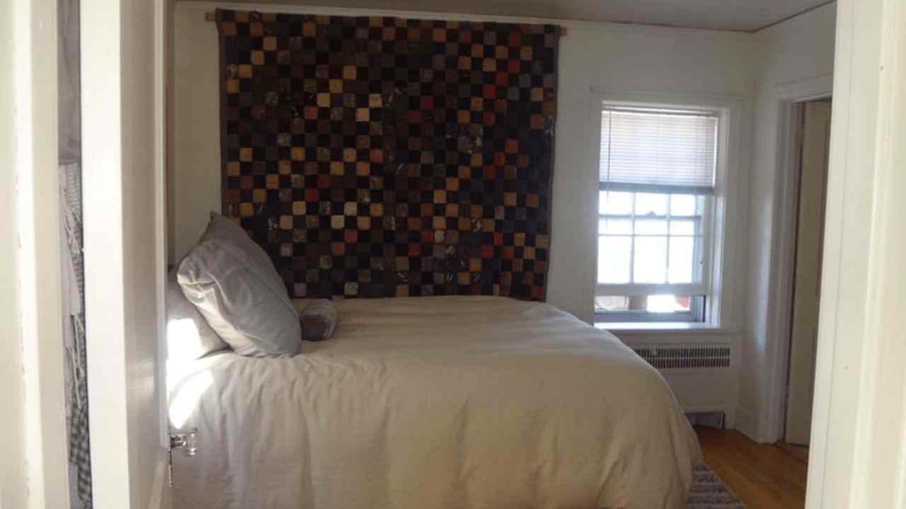 2408 Kendall Avenue - Photo 7 of 9