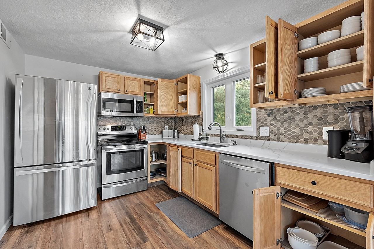 61 Patterson Ave #61 - Photo 3 of 10