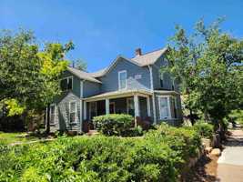 featured image of 1567 9th St #4