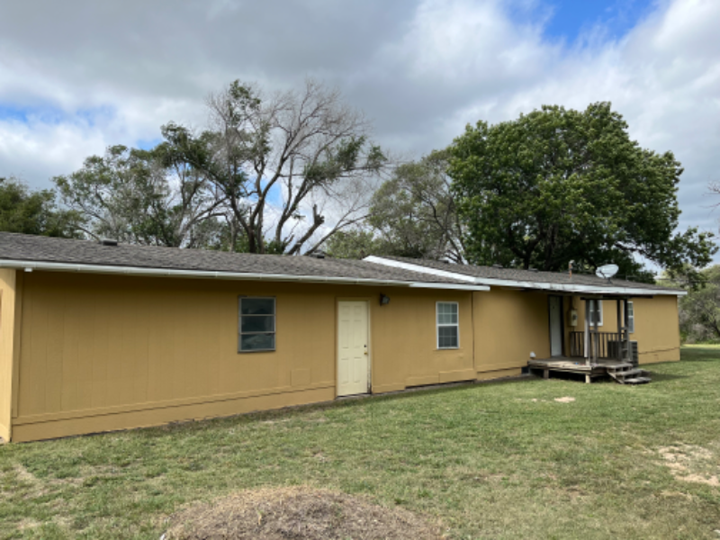 9590 Sw Mcadoo Rd - Photo 2 of 24