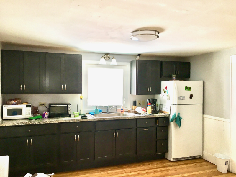 77 Pershing Ave #2 - Photo 3 of 11