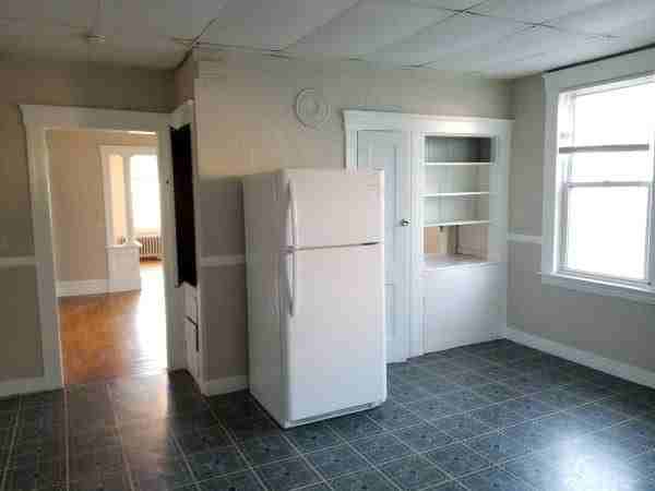 101 Harrison St #XX - Photo 2 of 9