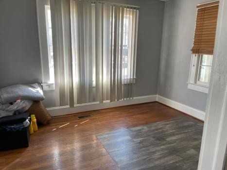 2203 2nd St Ne #NA - Photo 3 of 9