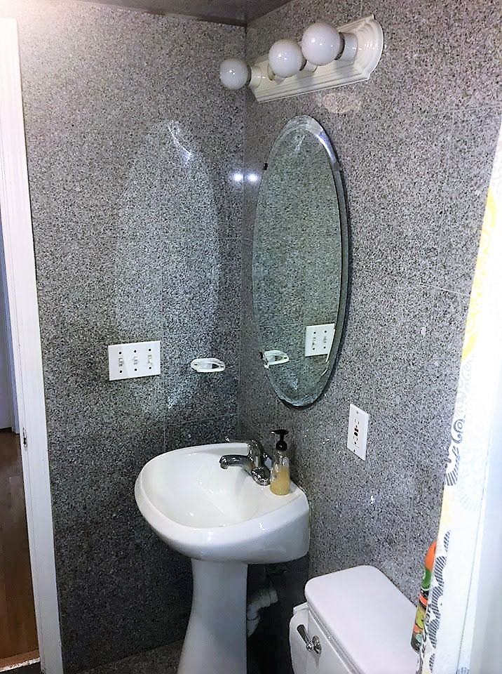 9 Commonwealth Ct #2 - Photo 4 of 12