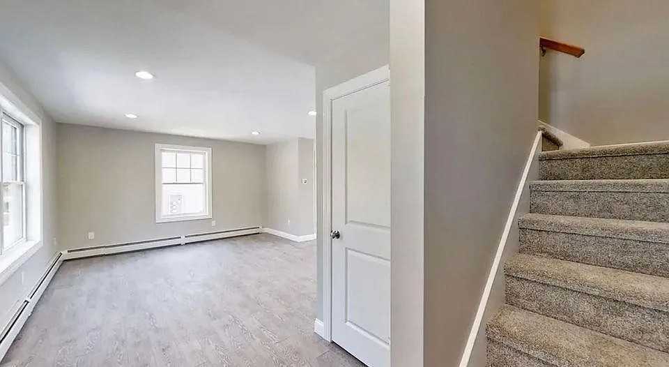 45 Chamberlain Dr #45 - Photo 2 of 17