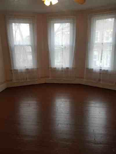 764 Maryland Ave #NA - Photo 3 of 10