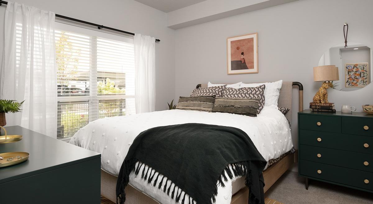 2700 W Cobalt Dr - Photo 3 of 33