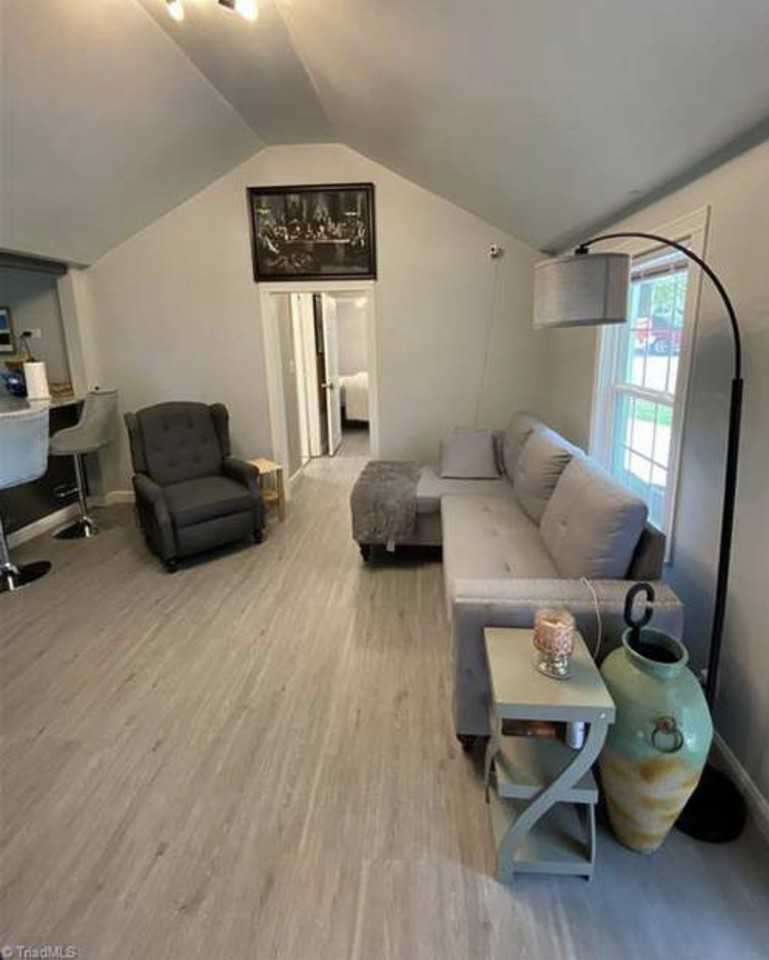 1607 Pecan Rd #NA - Photo 2 of 9
