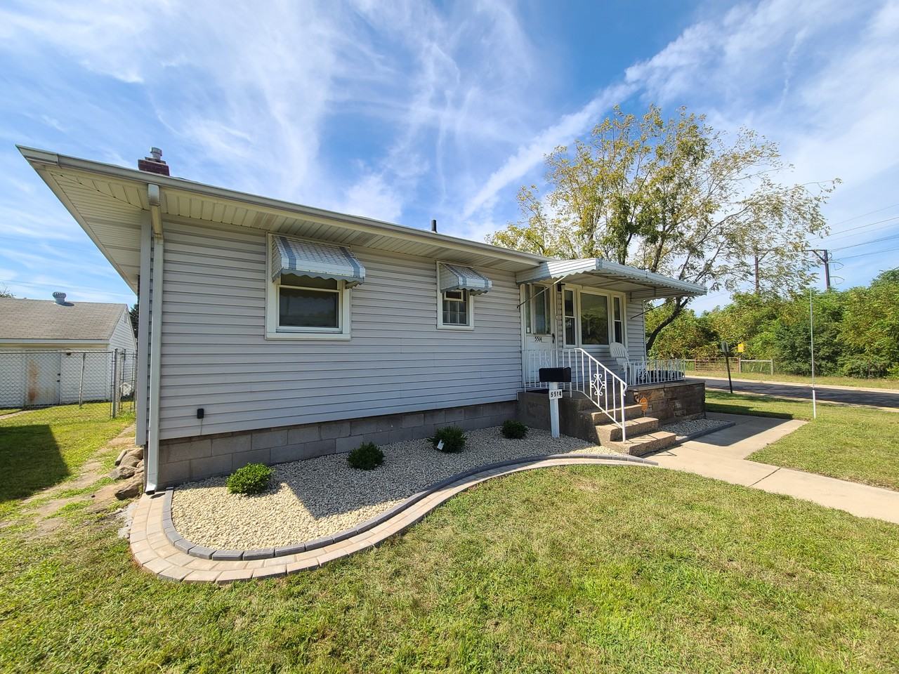 5514 Northcote Ave #NA - Photo 2 of 21