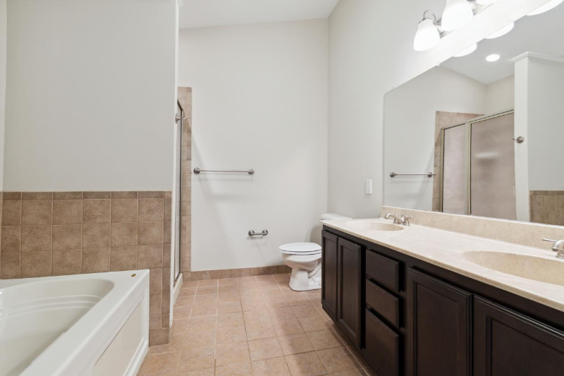 426 W Laurel Ave #8 - Photo 3 of 19