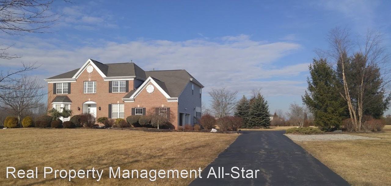 64 Suydam Rd - Photo 2 of 24