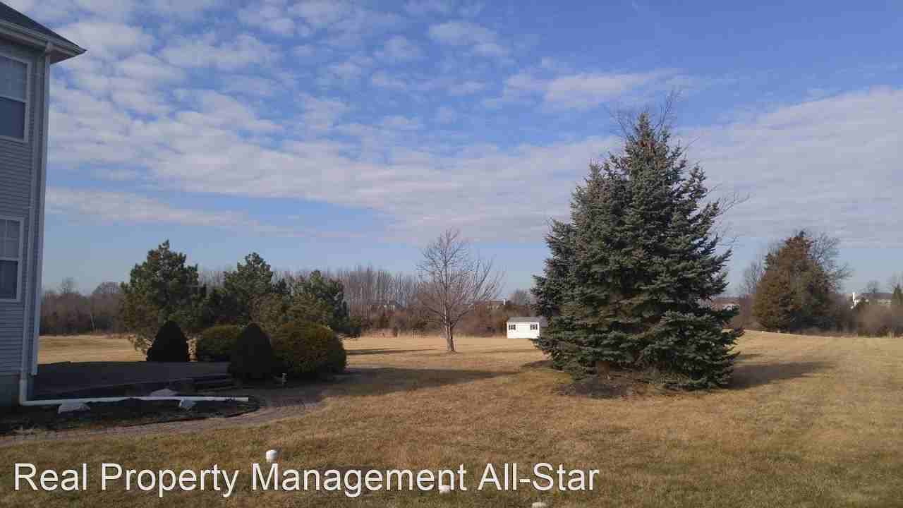 64 Suydam Rd - Photo 3 of 24